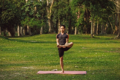 Yoga Lawn